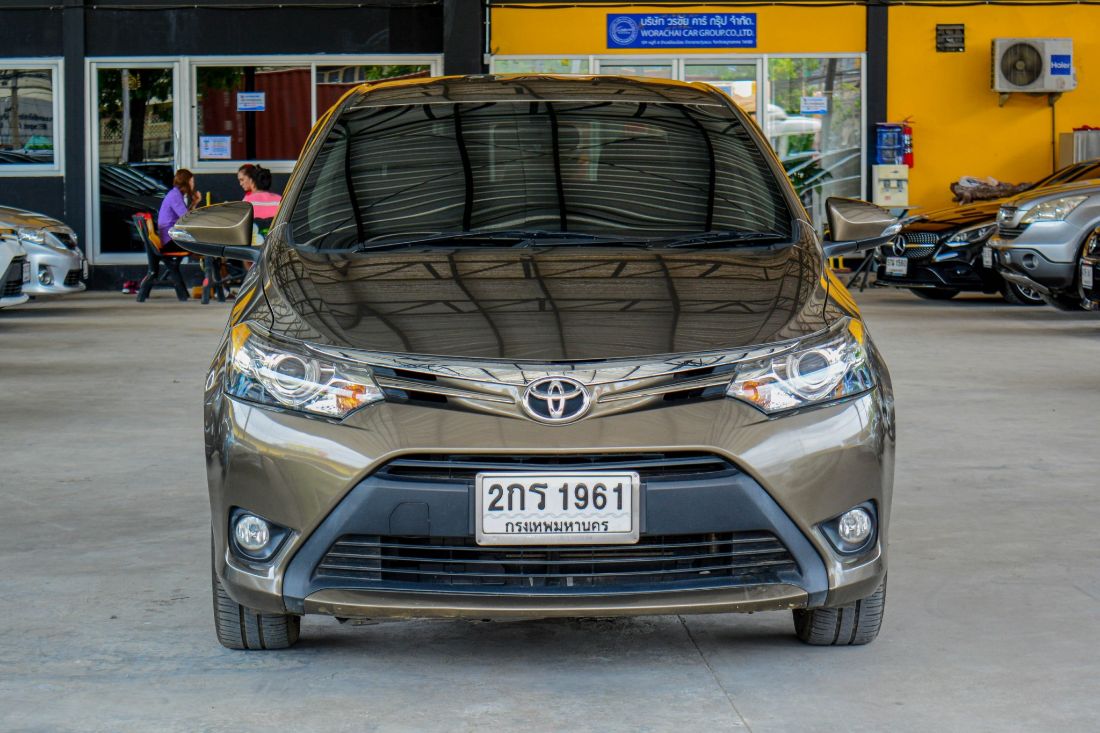 Thumbnail [100%x225]